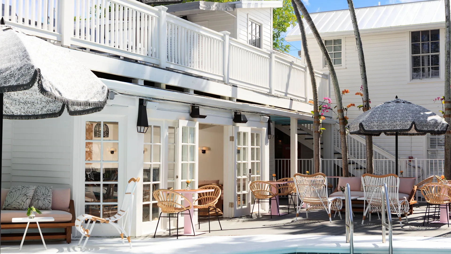 Lighthouse Hotel - Key West Historic Inns