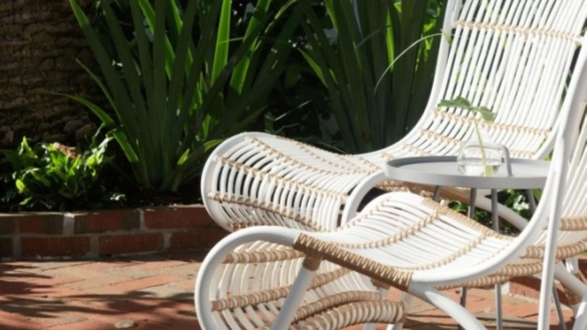 Lighthouse Hotel - Key West Historic Inns