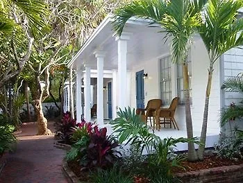 Lighthouse Hotel - Key West Historic Inns USA