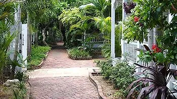 Lighthouse Hotel - Key West Historic Inns