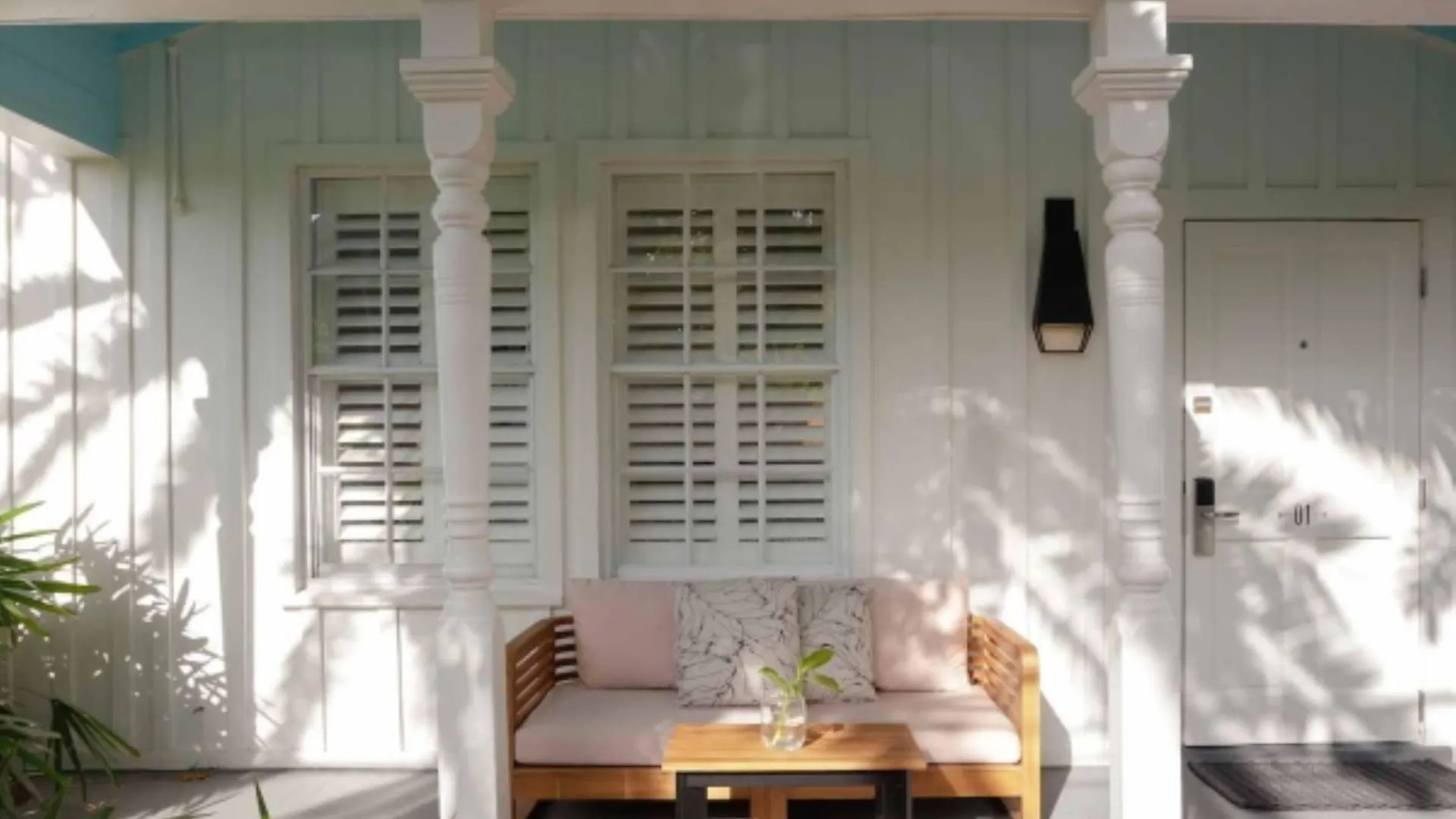 Lighthouse Hotel - Key West Historic Inns